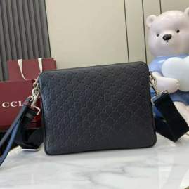 Picture of Gucci Mens Bags _SKUfw220372206fw